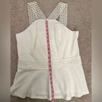 Thalia Sodi 🆕  White Peplum Sleeveless Blouse Photo 5