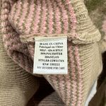 Very J Floral Knit Fuzzy sweater Photo 3