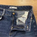 ZARA  High-Rise Straight Leg Dark Wash Raw Hem Jeans Women’s Size 4 100% Cotton Photo 6