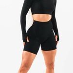 Alphalete  Amplify Shorts 6.5” Photo 0