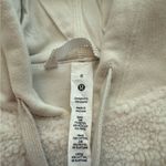 Lululemon Textured Fleece Embroidered Logo Hoodie Bone Ivory Cream Cropped Sz 6 Photo 2