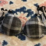 Women’s Bra Size 34B Black Photo 0