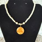 Women's off white and gold pendant necklace with adjustable lobster claw clasp Photo 0