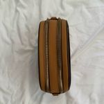 Tory Burch VGUC Women’s Emerson Camera Bag- No Strap Photo 5