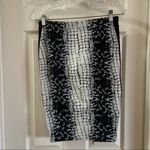 Robert Rodriguez Black/White/Grey Crocodile Print Pencil Skirt size 6 Photo 7