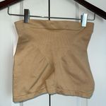 Gloria Vanderbilt Lightweight Stretch Biker Shorts Tan M Photo 3