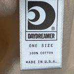 Daydreamer  Willie Nelson Route 66 Weekend Sand Tee Womens One Size Photo 4