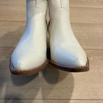 J.Crew  Women’s AC329 White Western Leather Heel Chelsea Boot Size 9 Photo 6