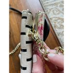 Betsey Johnson Vintage Betsy Johnson Double-Sided Striped and Rose Heart Crossbody Photo 10