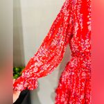 Selfie Leslie 
Laney Cutout Back Ruffle Detail Floral Dress Red size medium Photo 12