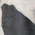 Vuori  Restore Oversized Crew Sweatshirt Charcoal VW265 Size Medium Photo 5