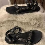 Teva Women's  1003987 Universal Hiking Sandals
 Sports Sandals size 11 Photo 0
