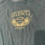 Harley Davidson Motorcycles Gold Graphic T Shirt Valencia Espana Women’s Large Green Photo 4