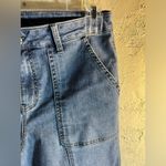 1822 Denim Denim 1822- size 12- awesome NWOT denim, fun pockets, frayed hem, super fun Photo 2