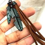 Shyanne blue leaf tassel beaded necklace Photo 8