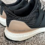 Adidas  Women’s Ultra Boost 4.0 Photo 4