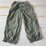 Aerie  Loose Fit‎ Jogger Khaki Pants size Medium Green Elastic Waist Lightweight Photo 11