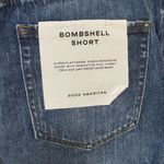 Good American NWT  Women's 8/29 Bombshell Distressed Cutoff Jean Shorts Blue‎ Photo 4