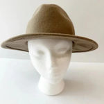 D&Y  100%‎ Wool Felt Hat Taupe Knot Detail 2.5" Brim Photo 0
