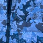 Vera Bradley NWT   Gorgeous Floral Jacket Photo 3