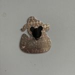 Disney  duck pin Photo 1