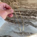 Thin gold double wire headband Photo 6
