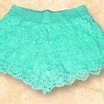 No Boundaries Women’s Mint Green Macrame Shorts Photo 1