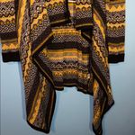 Alison Andrews Alison Andrew’s Yellow and Black Patterned Women's Sweater size Medium Photo 5