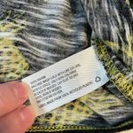 Xhilaration  Black And Yellow Pineapple Print Short Sleeve Crop Top- Size Small Photo 4