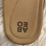 ABEO Sandals size 9.5 BNWOT see all pictures white color adjustable sandals Photo 10