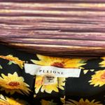 Pleione  Sunflower Print Shirt. Size Small. Photo 1
