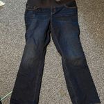 Old Navy NWOT 10 short maternity bootcut jeans Photo 0