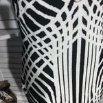 Taylor black white abstract pattern sexy bodycon 3/4 sleeves sweater dress Sz M Size M Photo 4