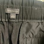 Ann Taylor  Black Pull On Elastic Waist Shorts Pockets NWOT Pleated Photo 3