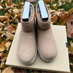 NWT  Authentic mini shine boots / uggs / Ugg​ Photo 4