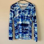 Saucony  Long Sleeve Athletic top‎ with Thumbholes Size Medium (J18) Photo 0