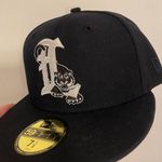 New Era Cap Burdeens Chicago x legit777 Milb Lakeland flying tigers navy pink uv size 7 1/8 brand new sold out  Photo 1