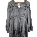 POL  Romantic Ethereal Lace Asymmetrical Tunic Top Size M Gray V-Neck Boho NWT Photo 1