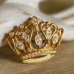 Vintage KJL for AVON Gold Tone Crown Brooch Pin Photo 1