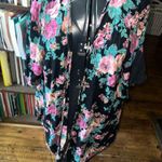 Live 4 Truth  roses lace inlaid drape front lightweight 2x kimono top Photo 0