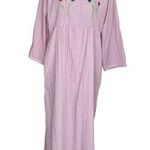 STAN HERMAN Pink White Stripe House Dress Robe Seersucker Embroidered Size Large Photo 0