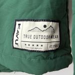 KAVU  Josephine Weatherproof True Outdoor Wear Retro 80s Style Insulated Jacket Photo 2