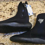 SEA BOOTS PERFECT FOR WATER ACTIVITY SIZE L5 NWT Black Photo 1