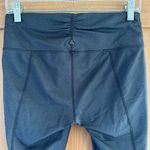 prAna  Grey Rouched Leg Patterned Leggings Size Medium​​ Photo 7