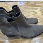 Munro  Jackson Chelsea Ankle Boots Womens 10.5 M Brown Suede Slip-On Side Zip S70 Photo 4