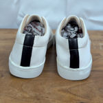 Louise et Cie  Lo-Bette White Leather Slip on ladies' Sneakers 6M Photo 6