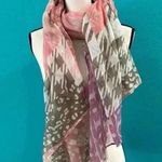 Pink accent scarf Photo 1