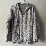 New Balance NB Size Large Gray Multi Gray Colored Running Rain Jacket Photo 1