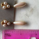 Vintage Marvella Gold Pearl Teardrop Dangle Pierced Earrings (1980’s) White Photo 5