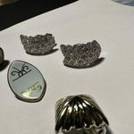 Lot of 4 Women’s Costume Jewelry Clip Photo 9